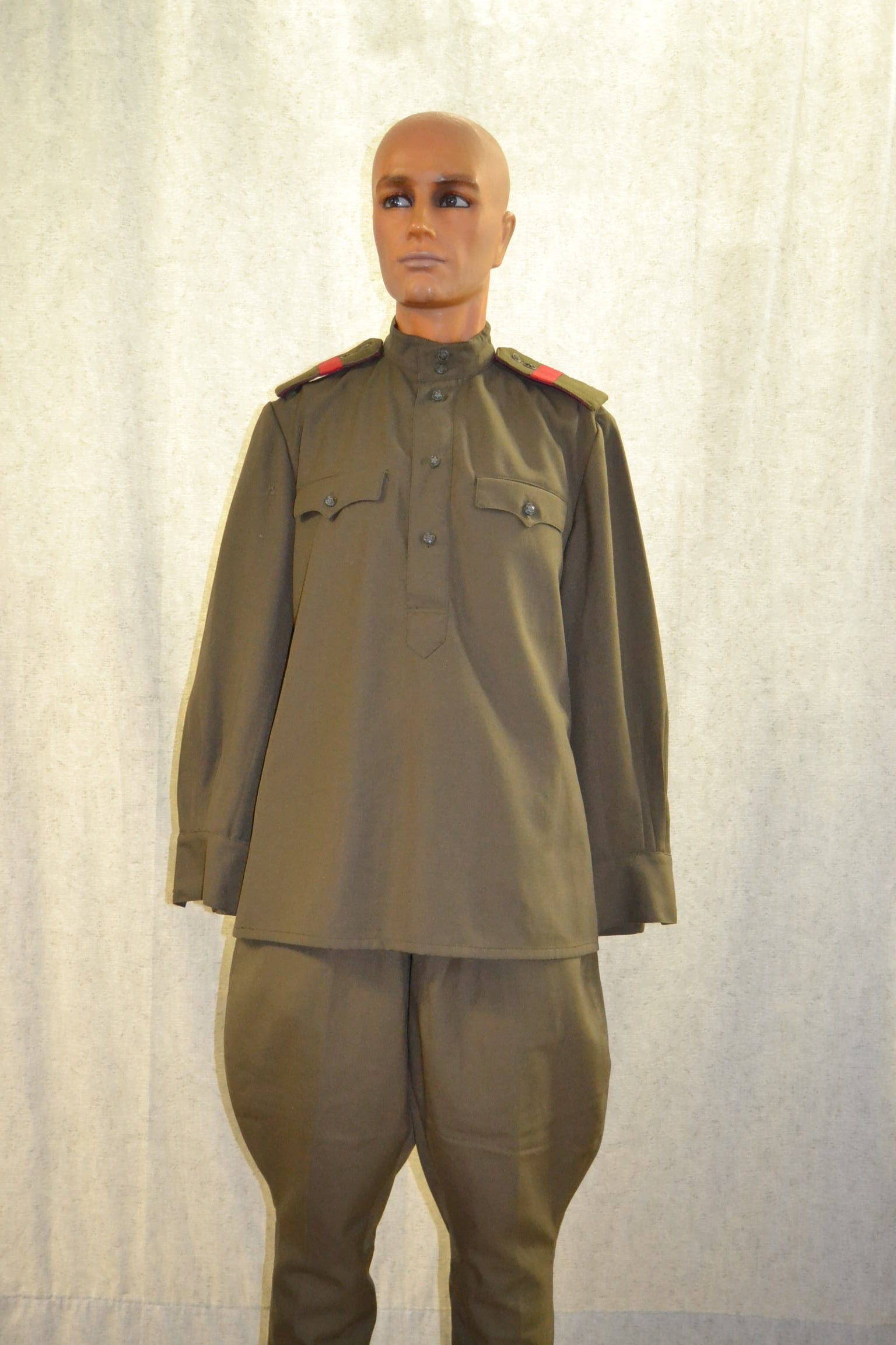Kenttäpuku M/43, jalkaväen ylikersantti